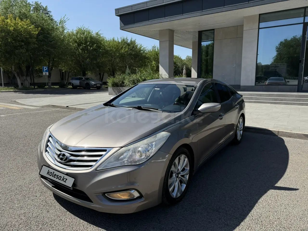 Hyundai Grandeur, 2013