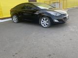 Hyundai Elantra 2013 года за 4 000 000 тг. в Уральск – фото 3