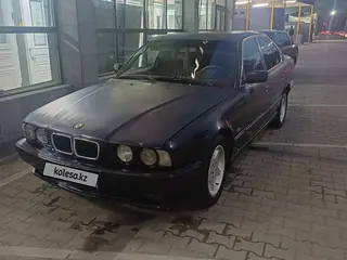 BMW 525