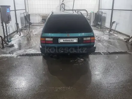 Volkswagen Passat 1991 года за 1 300 000 тг. в Астана – фото 6