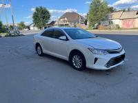 Toyota Camry 2015 годаүшін11 700 000 тг. в Семей