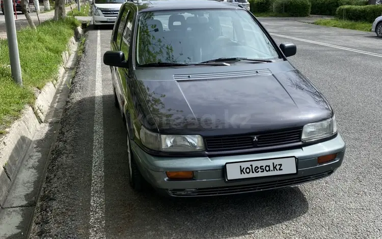 Mitsubishi Space Wagon 1995 года за 2 000 000 тг. в Шымкент