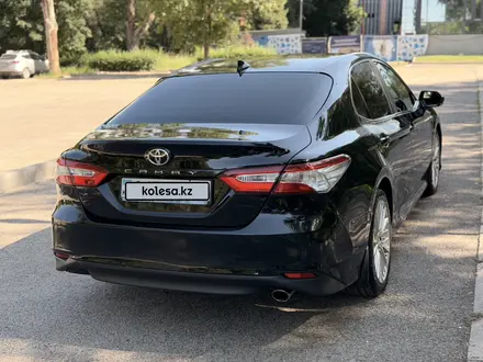 Toyota Camry 2019 года за 12 729 768 тг. в Алматы – фото 5