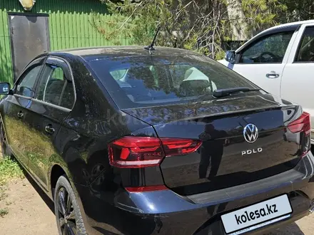 Volkswagen Polo 2021 года за 7 950 000 тг. в Уральск – фото 4