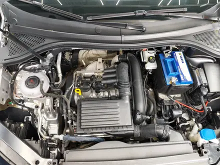 Volkswagen Tiguan 2018 года за 10 200 000 тг. в Атырау – фото 10