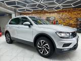 Volkswagen Tiguan 2018 годаүшін10 500 000 тг. в Атырау – фото 2