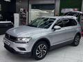 Volkswagen Tiguan 2018 года за 10 200 000 тг. в Атырау – фото 23