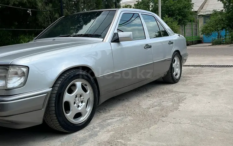 Mercedes-Benz E 280 1995 годаүшін3 500 000 тг. в Шымкент