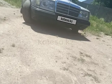 Mercedes-Benz E 230 1992 года за 800 000 тг. в Тараз