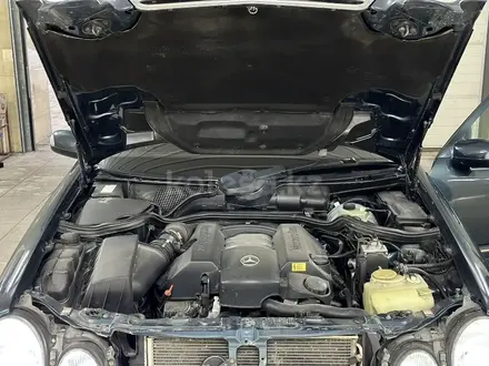 Mercedes-Benz E 320 2000 года за 5 000 000 тг. в Шымкент – фото 16