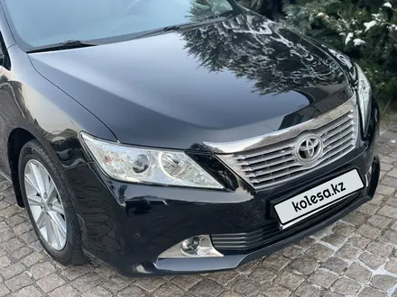 Toyota Camry 2014 года за 11 500 000 тг. в Алматы – фото 15