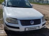 Volkswagen Passat 2001 годаүшін1 600 000 тг. в Тайынша