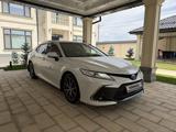 Toyota Camry 2021 годаүшін17 300 000 тг. в Шымкент – фото 2