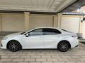 Toyota Camry 2021 года за 17 300 000 тг. в Шымкент – фото 5