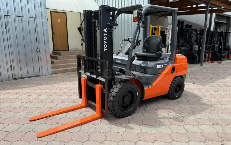 Toyota  8FG30 2013 года за 7 600 000 тг. в Алматы