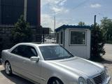 Mercedes-Benz E 320 2001 года за 6 100 000 тг. в Алматы – фото 4