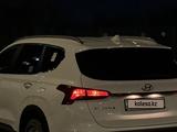 Hyundai Santa Fe 2022 года за 17 000 000 тг. в Шымкент – фото 4
