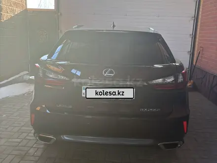 Lexus RX 200t 2017 года за 18 000 000 тг. в Астана – фото 2