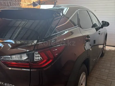 Lexus RX 200t 2017 года за 18 000 000 тг. в Астана – фото 4