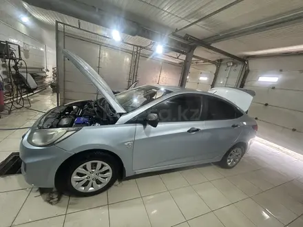 Hyundai Accent 2011 года за 4 700 000 тг. в Атырау