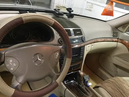 Mercedes-Benz E 320 2004 года за 9 200 000 тг. в Зеренда – фото 5