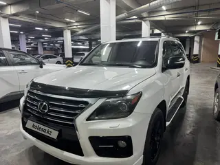 Lexus LX 570