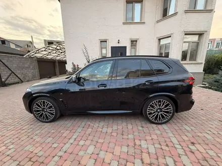 BMW X5 2024 года за 51 000 000 тг. в Алматы – фото 8
