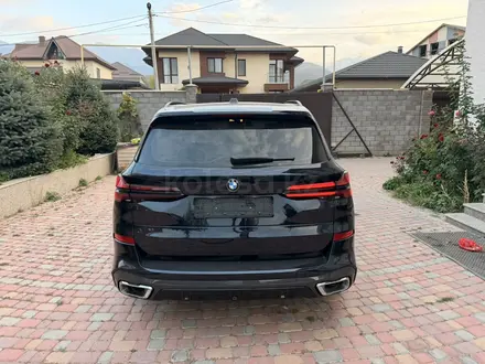 BMW X5 2024 года за 51 000 000 тг. в Алматы – фото 6