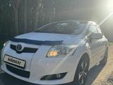 Toyota Auris 2009 года за 3 900 000 тг. в Петропавловск