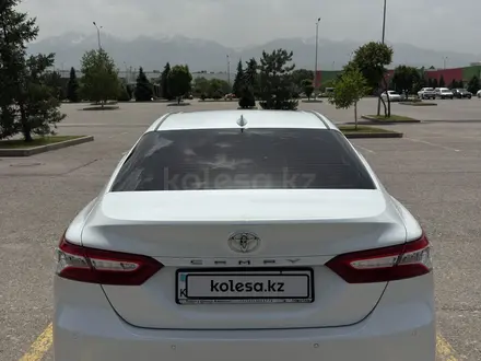 Toyota Camry 2022 года за 15 200 000 тг. в Алматы – фото 7