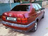 Volkswagen Vento 1993 года за 650 000 тг. в Алматы – фото 4