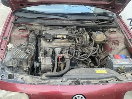 Volkswagen Passat 1992 года за 650 000 тг. в Семей – фото 7