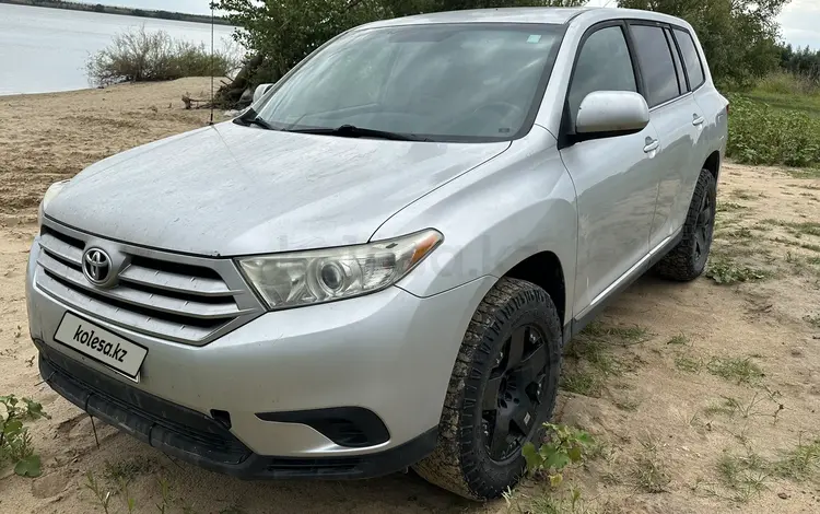 Toyota Highlander 2012 годаfor7 000 000 тг. в Актобе