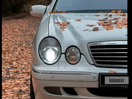 Mercedes-Benz E 320 2001 года за 7 000 000 тг. в Алматы – фото 2