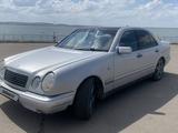 Mercedes-Benz E 280 1996 годаfor2 400 000 тг. в Астана – фото 2