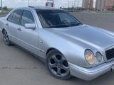 Mercedes-Benz E 280 1996 годаfor2 400 000 тг. в Астана