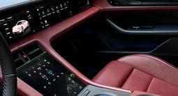 Porsche Taycan 2022 года за 41 900 000 тг. в Алматы – фото 4