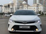 Toyota Camry 2016 года за 17 900 000 тг. в Астана