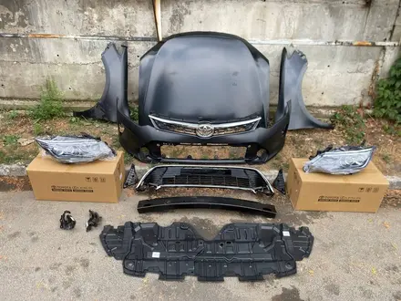 Капот/Бампер/Фара/Крыло/Решетка на Camry 55 за 50 000 тг. в Алматы – фото 6