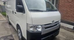 Toyota Hiace 2022 годаfor17 000 000 тг. в Алматы – фото 2