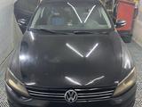 Volkswagen Jetta 2011 года за 3 500 000 тг. в Атырау – фото 5