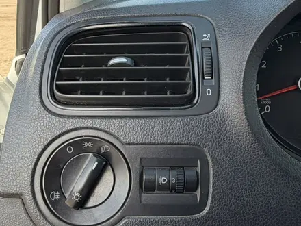 Volkswagen Polo 2015 года за 3 300 000 тг. в Астана – фото 21