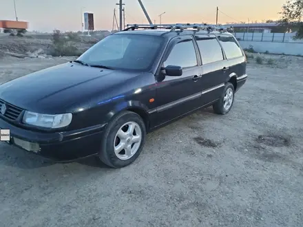 Volkswagen Passat 1994 года за 1 800 000 тг. в Кызылорда – фото 10