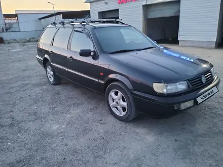 Volkswagen Passat 1994 года за 1 800 000 тг. в Кызылорда – фото 5