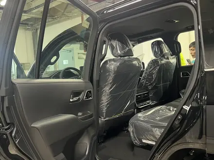 Toyota Land Cruiser 2026 года за 66 160 000 тг. в Астана – фото 4