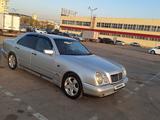 Mercedes-Benz E 280 1996 года за 2 800 000 тг. в Алматы