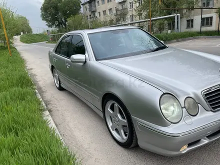 Mercedes-Benz E 55 AMG 2002 года за 8 800 000 тг. в Шымкент – фото 7