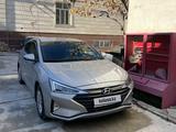 Hyundai Elantra 2020 года за 8 500 000 тг. в Шымкент – фото 4