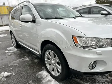 Mitsubishi Outlander 2011 года за 7 000 000 тг. в Актобе