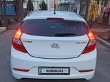 Hyundai Solaris 2015 года за 5 200 000 тг. в Алматы – фото 2